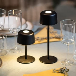 zafferano ai lati light lampada ricaricabile 1+1 nera